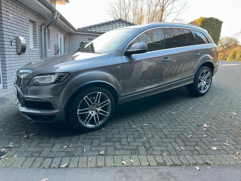 Usata Audi Q7 340 CV (250 kW) 2012 Argento SUV