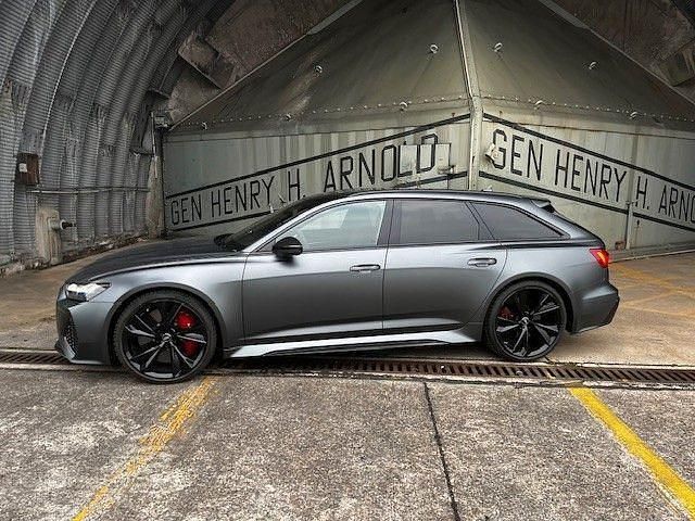 Grau Gebraucht 2021 Audi RS6 Sport Limousine | 92.000 € (Fairer Preis) - Bild 1/4