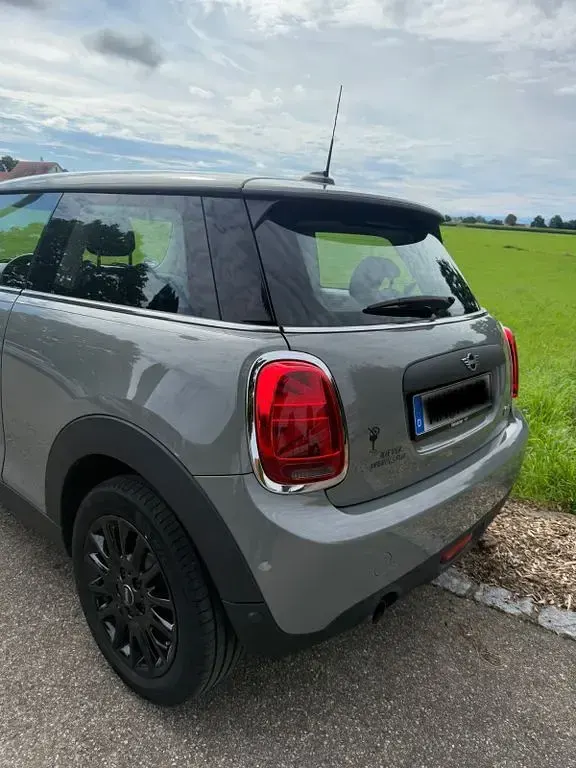 Gebraucht Mini ONE 102 PS (75 kW) 2020 Grau Kleinwagen