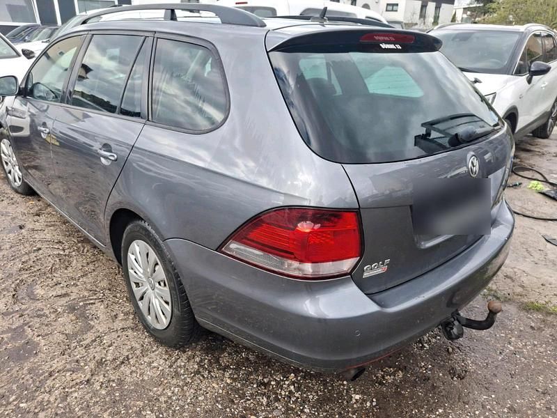 Gebraucht VW Golf VI 105 PS (77 kW) 2010 Grau Kleinwagen