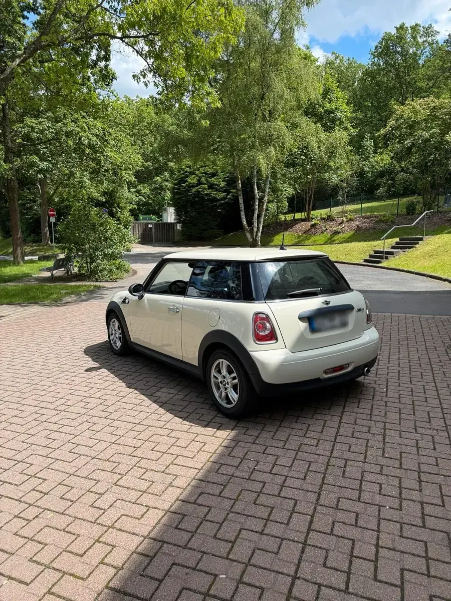 Gebraucht Mini One D 90 PS (66 kW) 2013 Weiß Kleinwagen