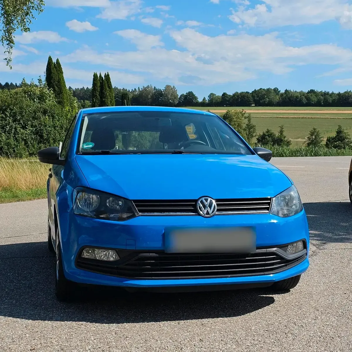 Gebraucht VW Polo 75 PS (55 kW) 2015 Blau Kleinwagen