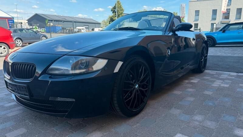 Schwarz Gebraucht 2008 BMW Z4 Performance Cabrio | 11.200 € (Guter Preis) - Bild 1/4