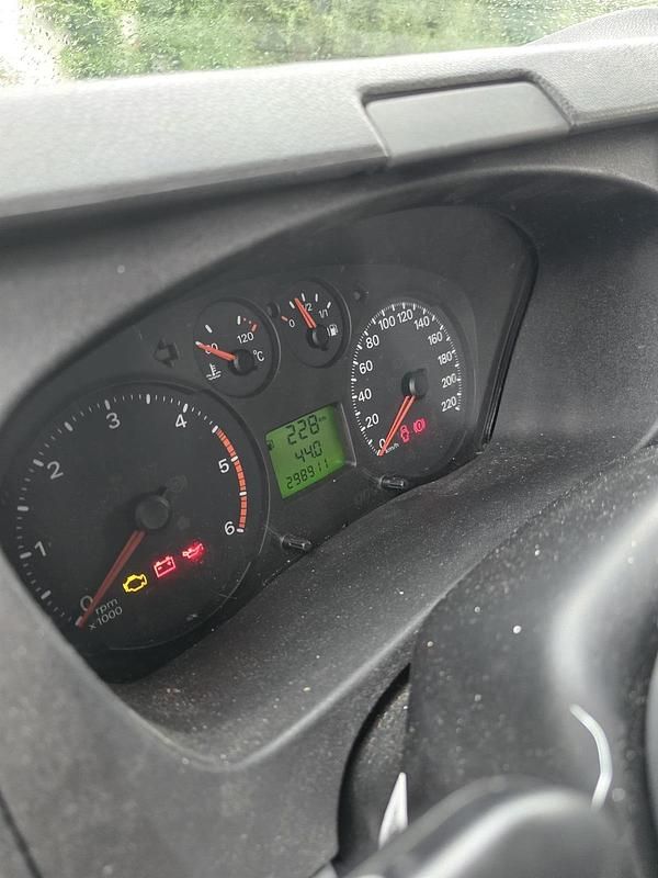 Gebraucht Ford Transit Tourneo 112 PS (82 kW) 2012 Weiß Van / Kleinbus