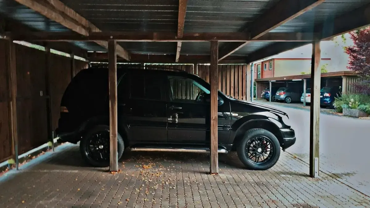 Gebraucht Mercedes ML320 218 PS (160 kW) 2001 Schwarz SUV
