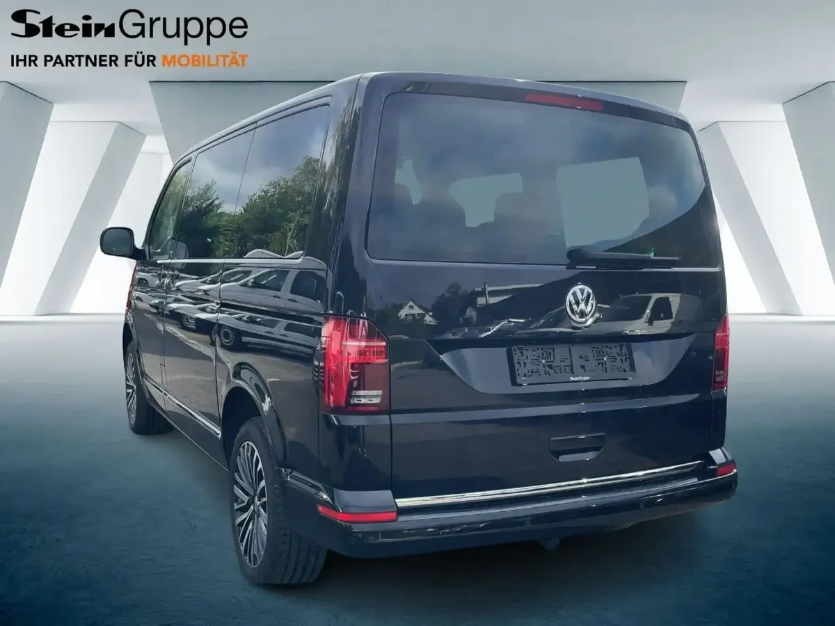Gebraucht VW Multivan Comfortline 204 PS (150 kW) 2022 Schwarz Van / Kleinbus