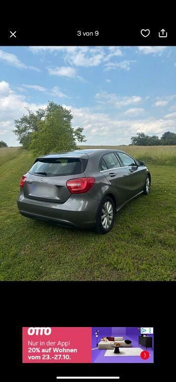 Gebraucht Mercedes A180 109 PS (80 kW) 2014 Silber Limousine