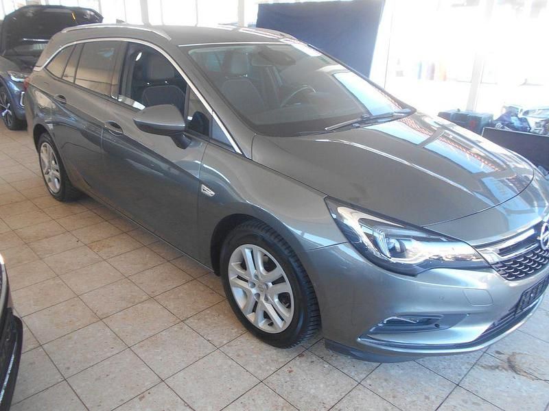 Gebraucht Opel Astra Innovation 110 PS (80 kW) 2017 Grau Kombi
