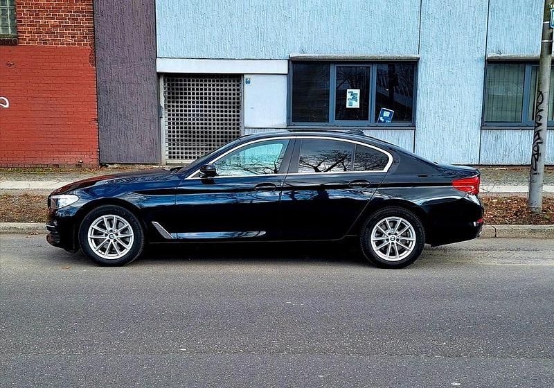 Gebraucht BMW 520 184 PS (135 kW) 2018 Schwarz Limousine