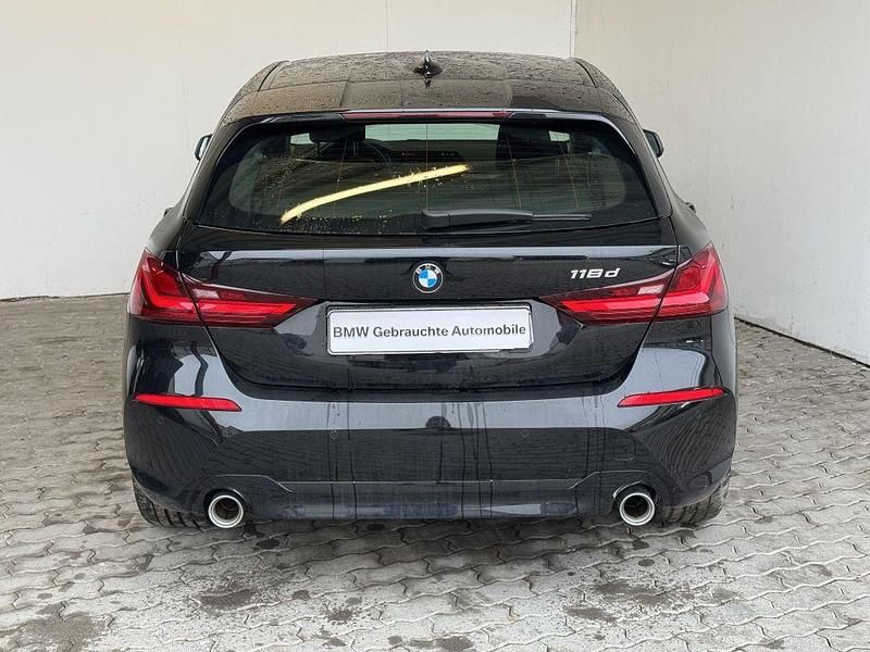 Gebraucht BMW 118 Advantage 150 PS (110 kW) 2023 Schwarz Kleinwagen