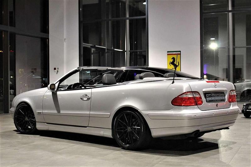 Gebraucht Mercedes CLK320 Elegance 218 PS (160 kW) 2000 Silber Cabrio