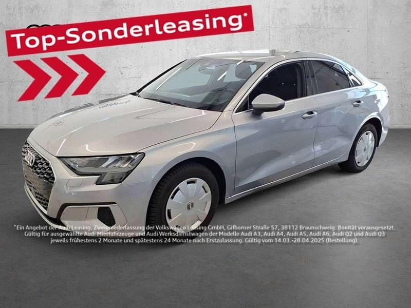 Silber Gebraucht 2024 Audi A3 Advanced Limousine | 29.750 € (Fairer Preis) - Bild 1/4