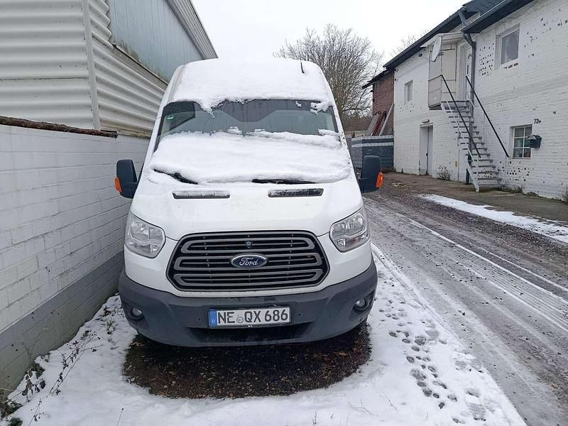 Gebraucht Ford Transit Basis 131 PS (96 kW) 2017 Weiß Pickup