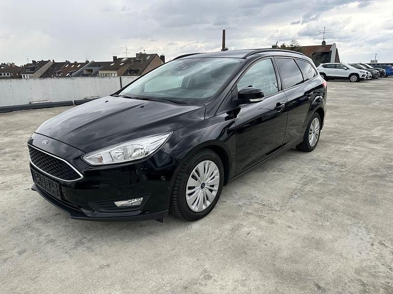 Gebraucht Ford Focus 125 PS (91 kW) 2017 Schwarz Limousine