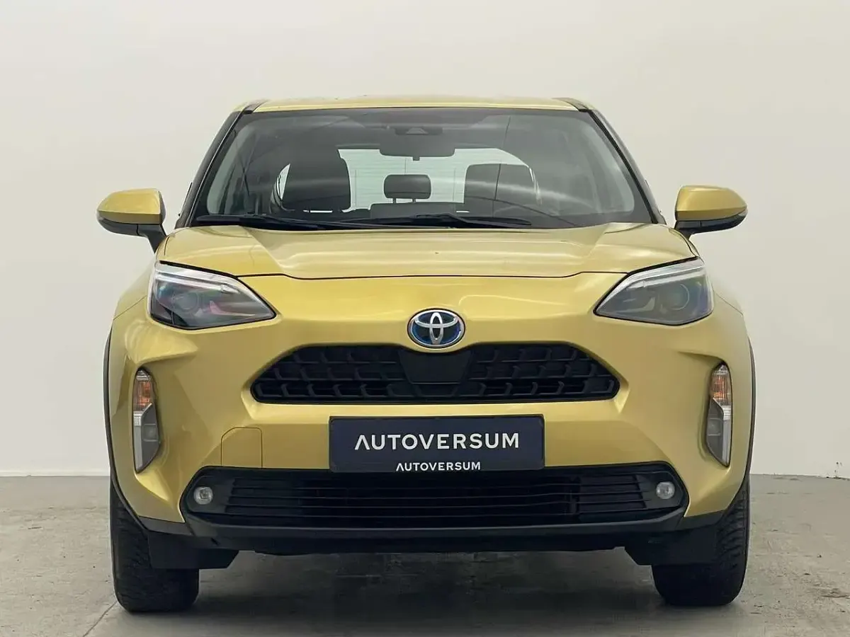 Gebraucht Toyota Yaris Cross 116 PS (85 kW) 2023 Gold SUV