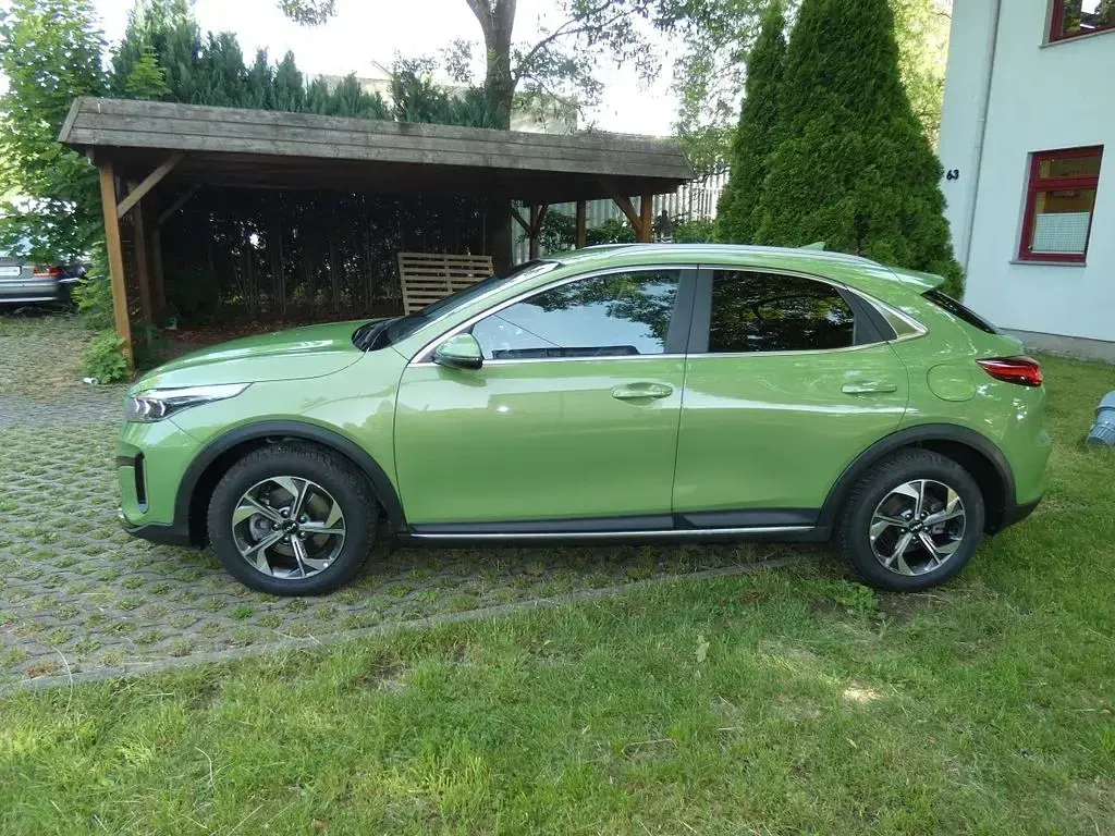 Gebraucht Kia XCeed 140 PS (102 kW) 2025 Grün SUV