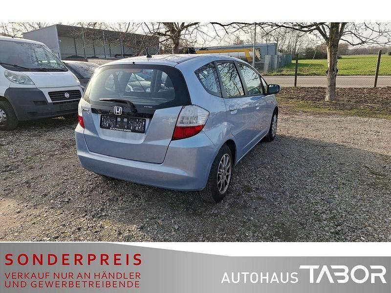 Gebraucht Honda Jazz Trend 90 PS (66 kW) 2010 Sherbet blue Kleinwagen