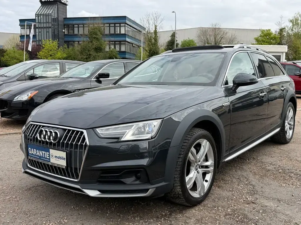 Gebraucht Audi A4 Allroad Basis 245 PS (180 kW) 2019 Grau Kombi