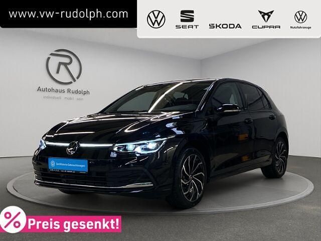 Gebraucht VW Golf VIII Move 150 PS (110 kW) 2024 Grenadillschwarz metallic Limousine