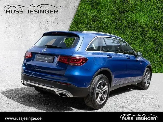 Gebraucht Mercedes GLC220 194 PS (142 kW) 2022 Blau SUV
