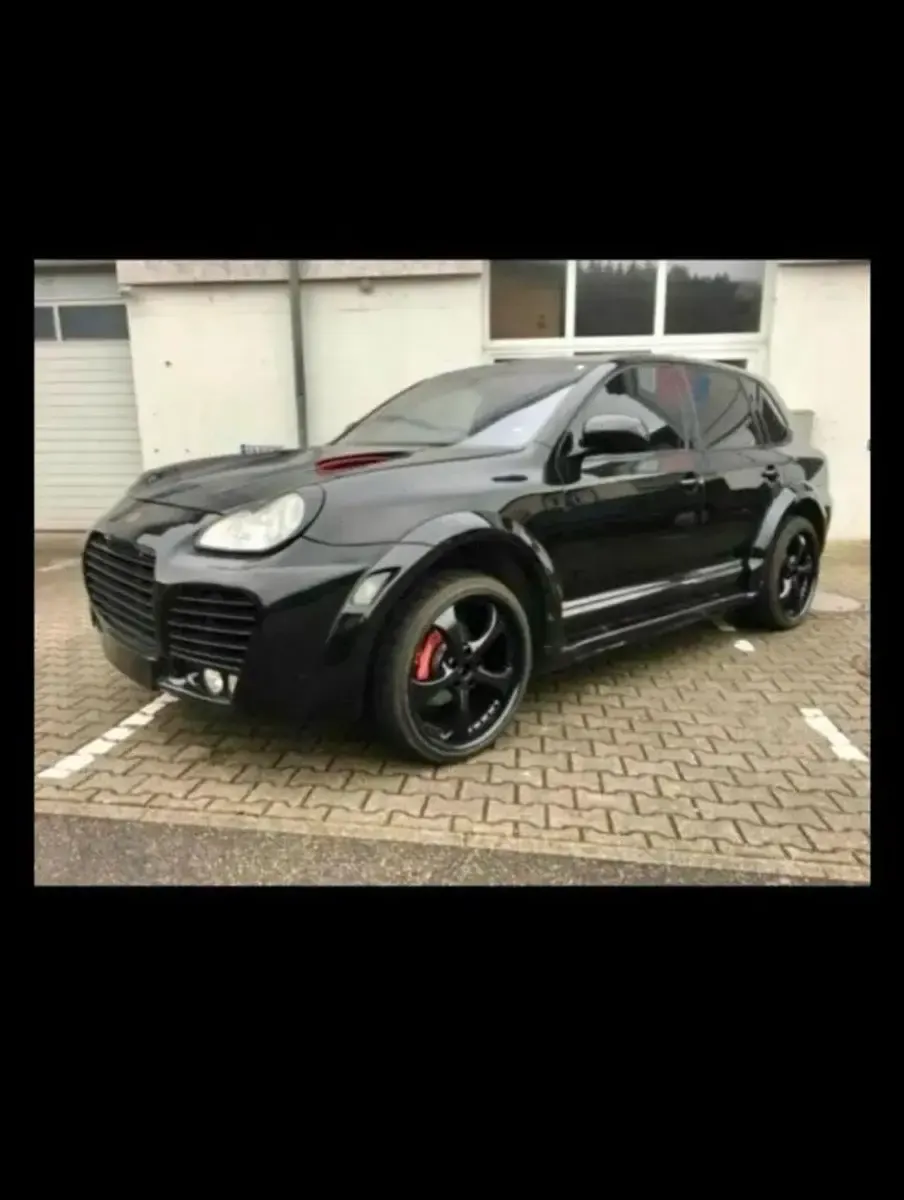 Gebraucht Porsche Cayenne Turbo 650 PS (478 kW) 2004 Schwarz SUV