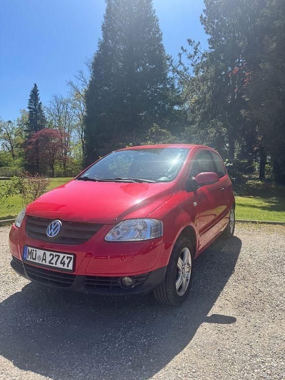 Usata VW Fox 54 CV (39 kW) 2010 Rosso Utilitaria