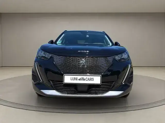 Gebraucht Peugeot 2008 Allure 131 PS (96 kW) 2022 Schwarz SUV