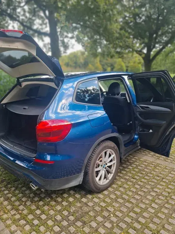 Second-hand BMW X3 Luxury Line 184 CP (135 kW) 2018 Albastru SUV
