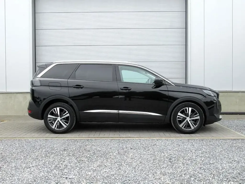 Gebraucht Peugeot 5008 Allure 131 PS (96 kW) 2022 Schwarz SUV