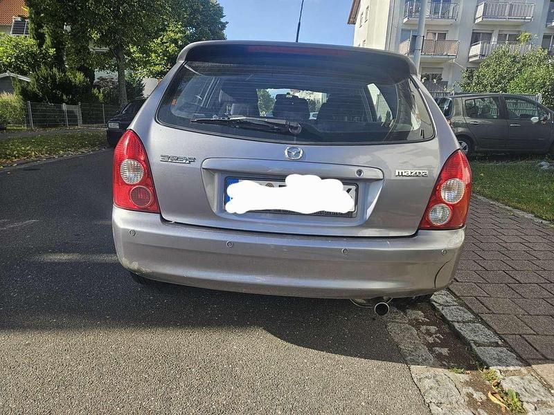 Gebraucht 2002 Mazda 323F Sporty Limousine | 1.850 € (Fairer Preis) - Bild 1/4