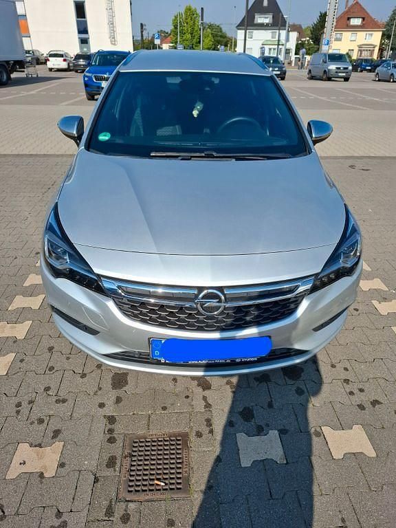 Gebraucht Opel Astra Dynamic 200 PS (147 kW) 2016 Silber Kombi