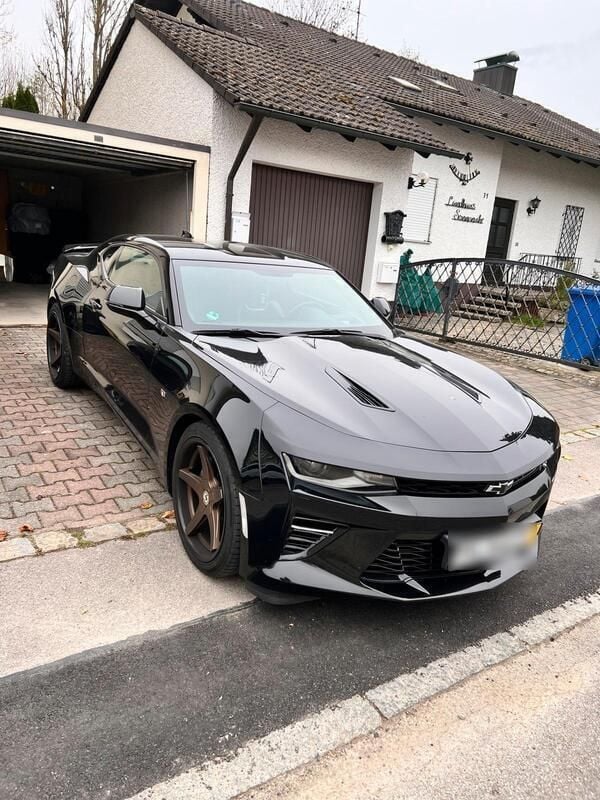 Schwarz Gebraucht 2019 Chevrolet Camaro SS Coupé | 38.000 € (Teuer) - Bild 1/4