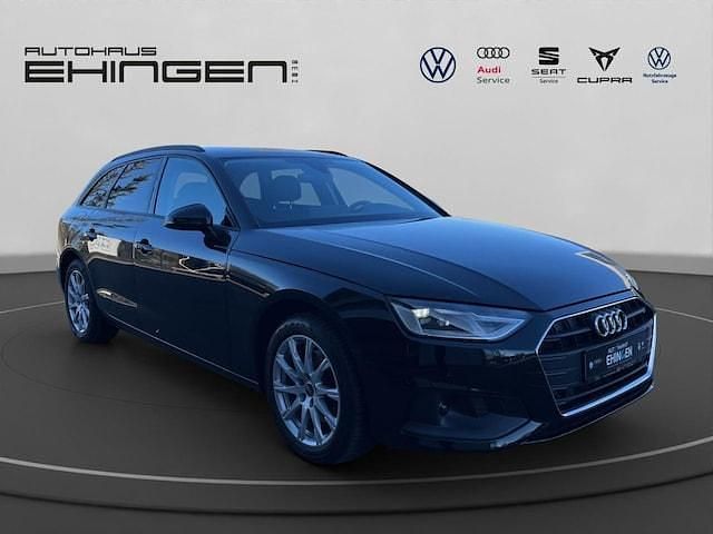 Gebraucht Audi A4 150 PS (110 kW) 2022 Mythosschwarz metallic Kombi