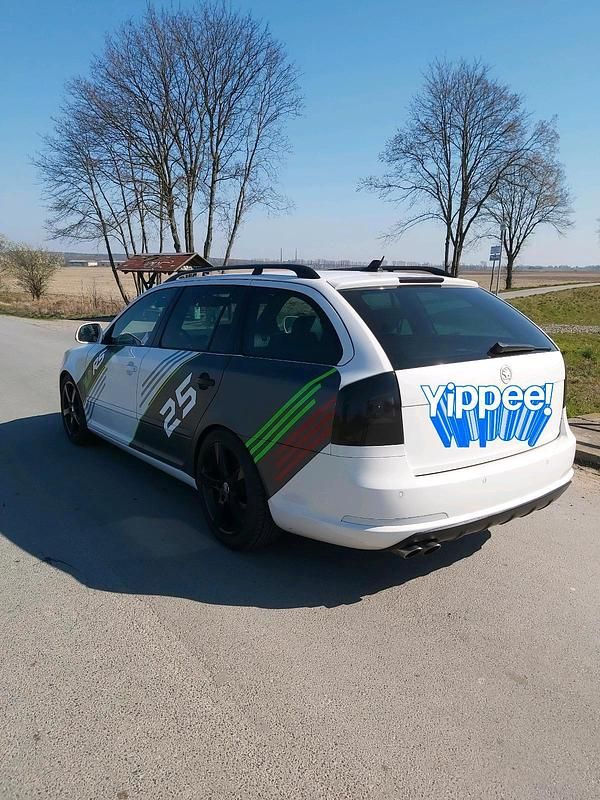 Gebraucht Skoda Octavia RS 170 PS (125 kW) 2009 Weiß Kombi