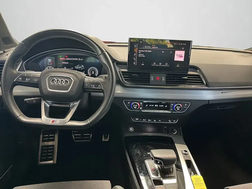 Gebraucht Audi Q5 S-Line 204 PS (150 kW) 2023 Daytonagrau perleffekt (metallic) SUV