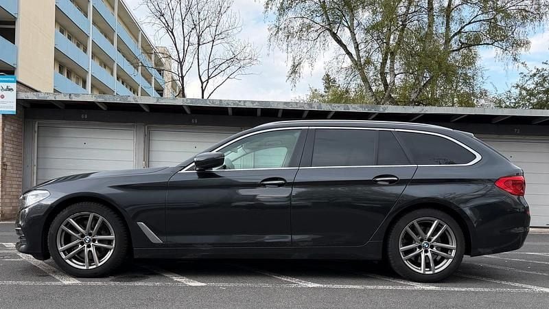 Usata BMW 530 252 CV (185 kW) 2017 Nero Station wagon