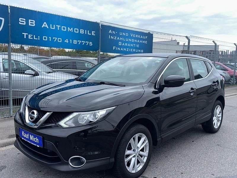 Schwarz Gebraucht 2017 Nissan Qashqai N-Connecta SUV | 7.990 € (Guter Preis) - Bild 1/4