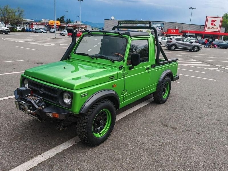 Usado Suzuki Samurai 69 HP (50 kW) 1991 Verde SUV