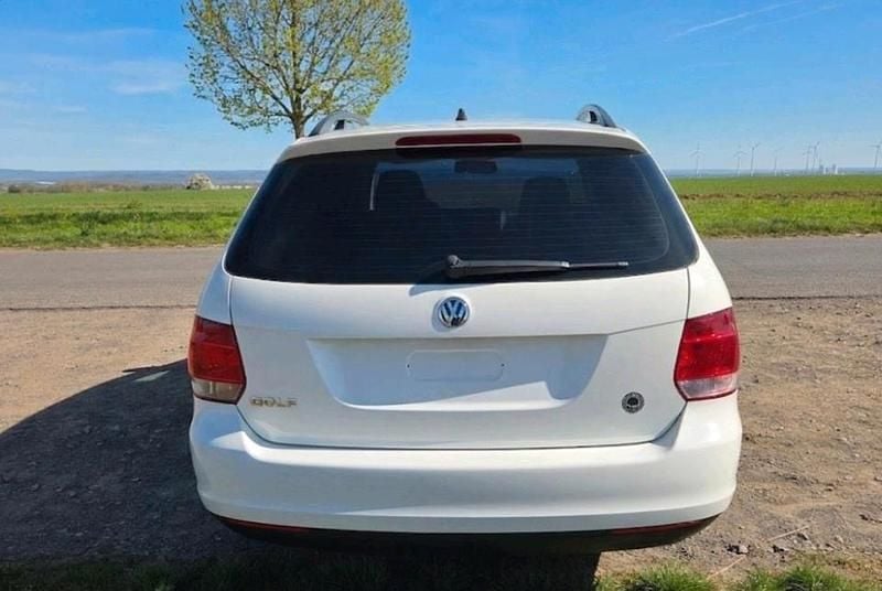 Usata VW Golf VI 101 CV (74 kW) 2008 Andere farben Utilitaria