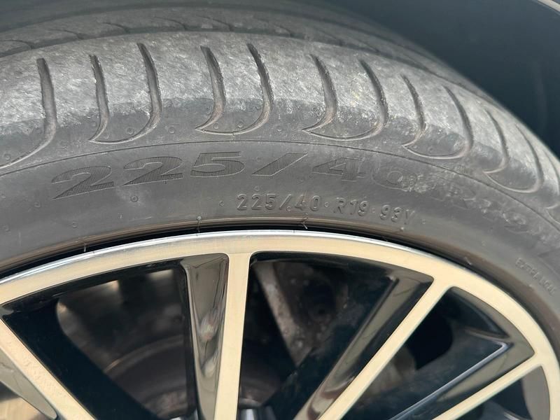 Gebraucht Mercedes C300 AMG line 258 PS (189 kW) 2019 Schwarz Kombi