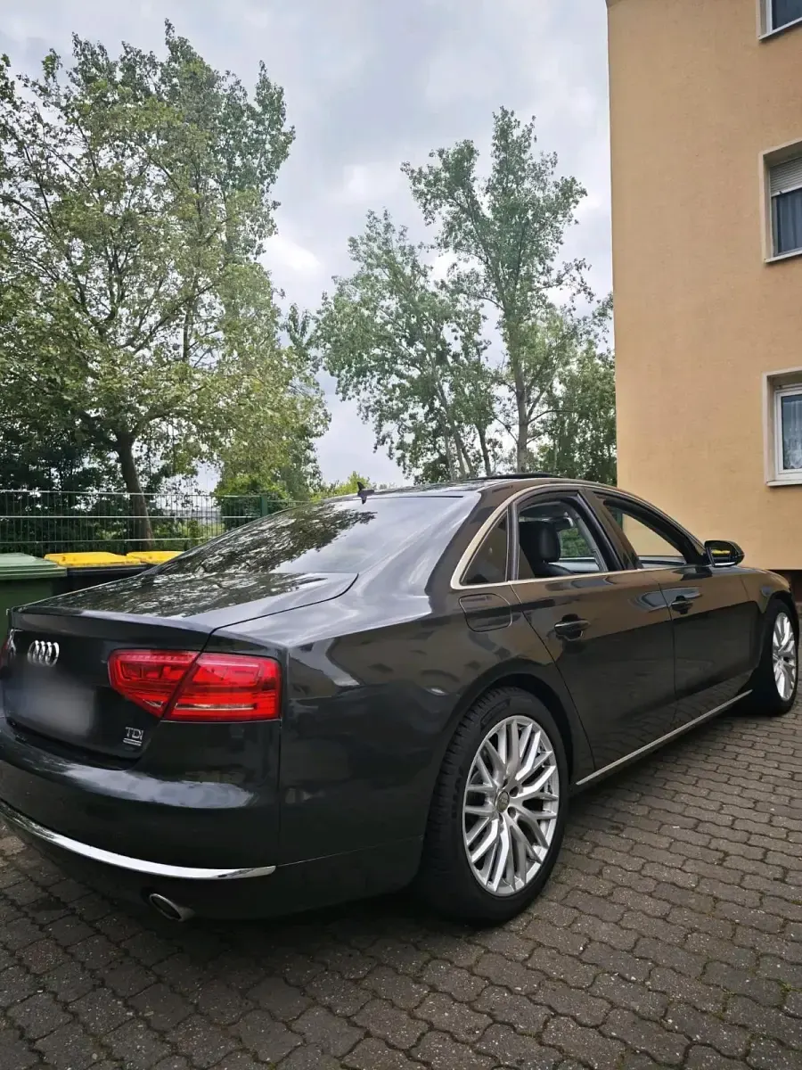 Gebraucht Audi A8 245 PS (180 kW) 2012 Andere farben Limousine
