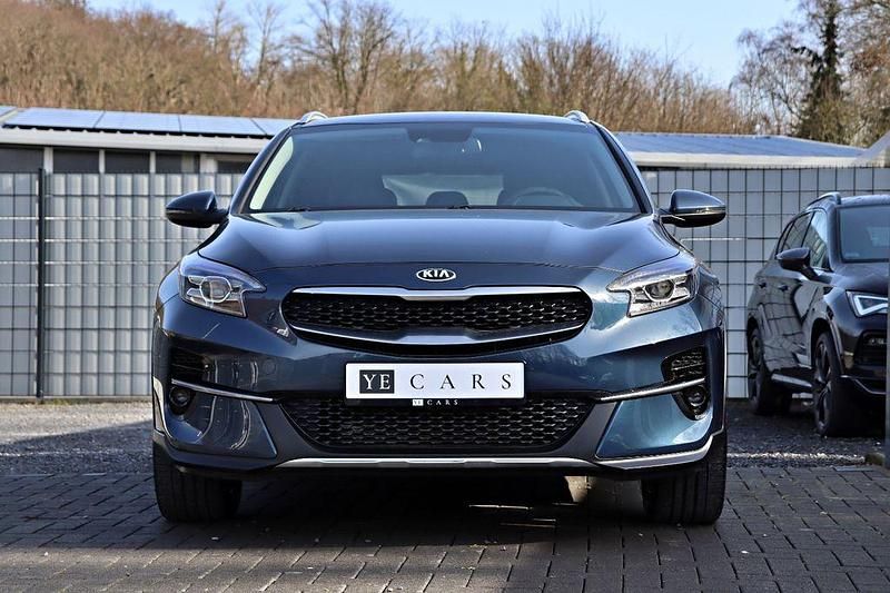 Gebraucht Kia XCeed Vision 140 PS (102 kW) 2020 Blau SUV