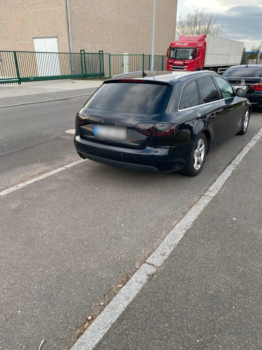 Gebraucht Audi A4 160 PS (117 kW) 2008 Schwarz Kombi