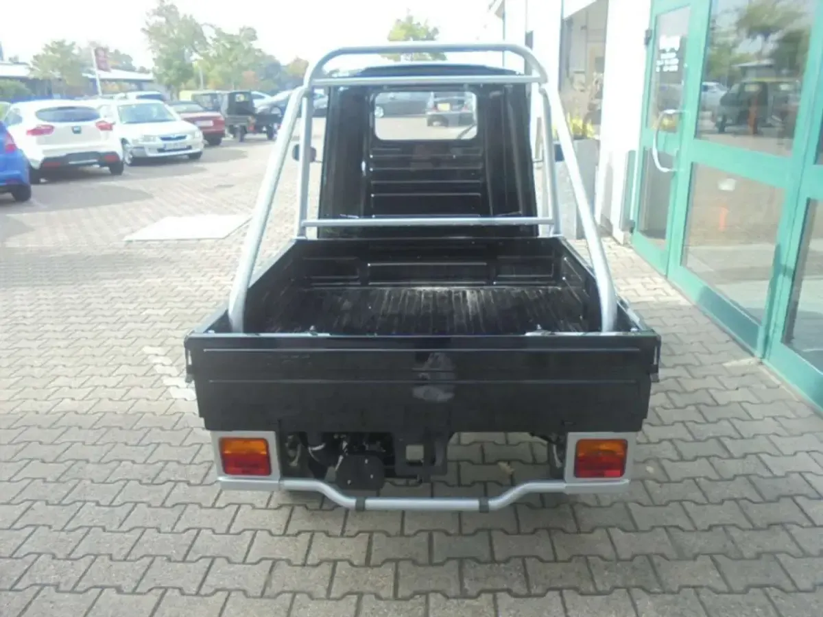 Neu Piaggio APE 2026 Schwarz Kleinwagen