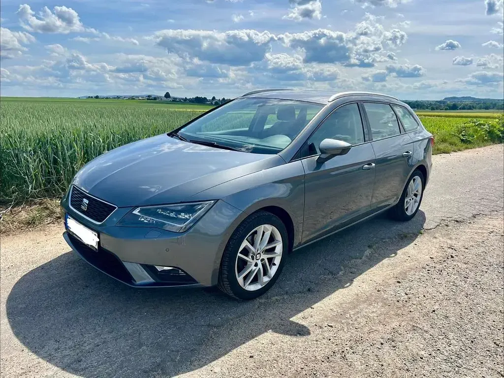 Gebraucht Seat Leon ST Style 150 PS (110 kW) 2015 Grau Kombi
