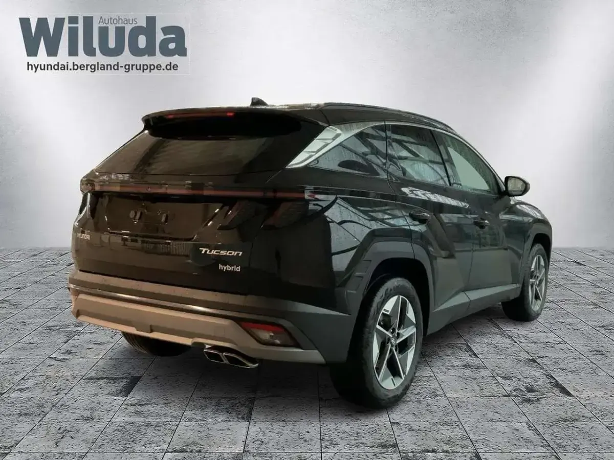 Neu Hyundai Tucson Trend 215 PS (158 kW) 2025 Abyss black schwarz SUV