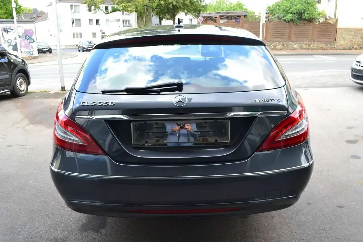 Gebraucht Mercedes CLS350 258 PS (189 kW) 2015 Tenoritgrau  metalliclack Coupé