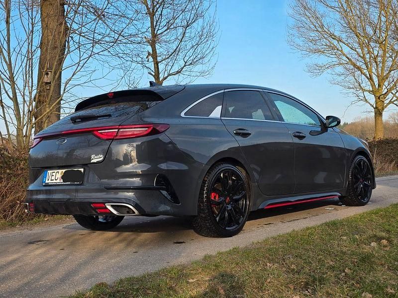 Gebraucht Kia ProCeed GT GT 204 PS (150 kW) 2020 Grau Kleinwagen