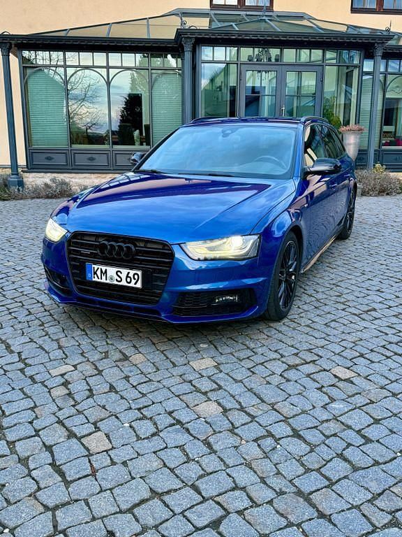 Gebraucht Audi A4 S-Line 224 PS (164 kW) 2015 Blau Kombi