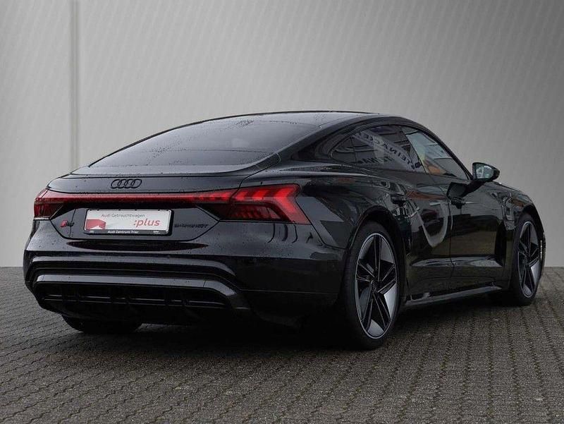 Gebraucht Audi e-tron GT quattro Sport 439 kW (598 PS) 2022 Schwarz Limousine